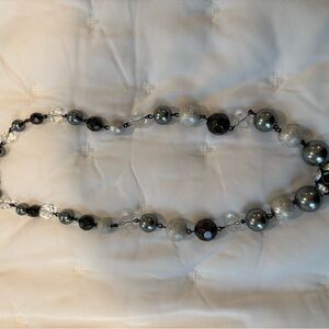Chic Black and Silver Beaded Necklace